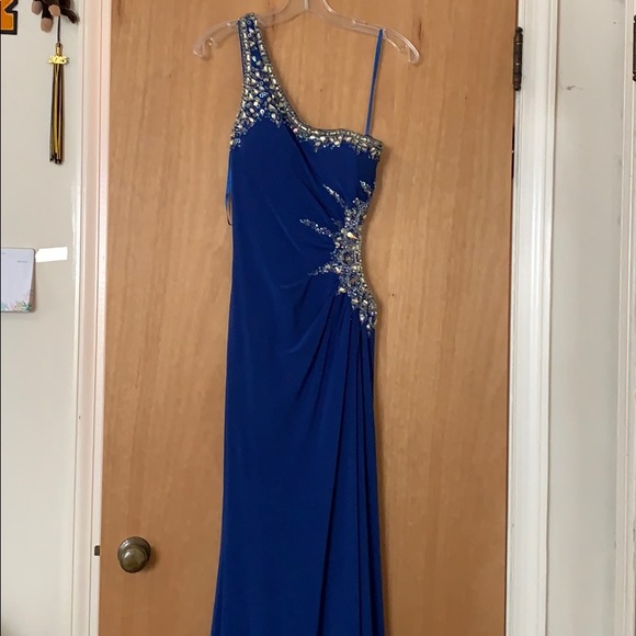 Dresses & Skirts - Prom dress